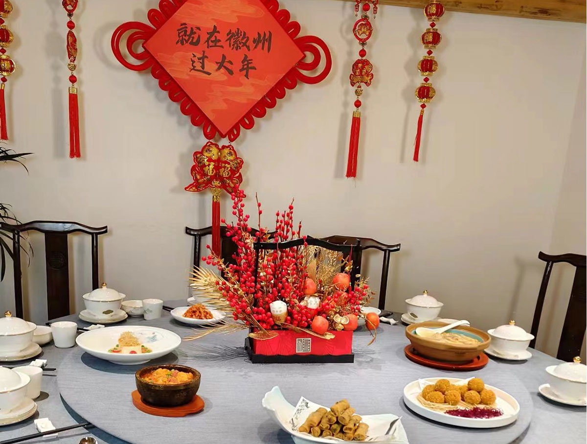 篁南公司謀發(fā)展，南溪南里話振興